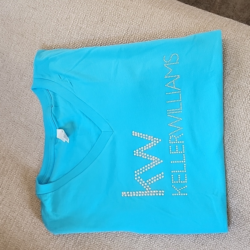 NEW Keller Williams Turquoise custom t-shirt. Medium